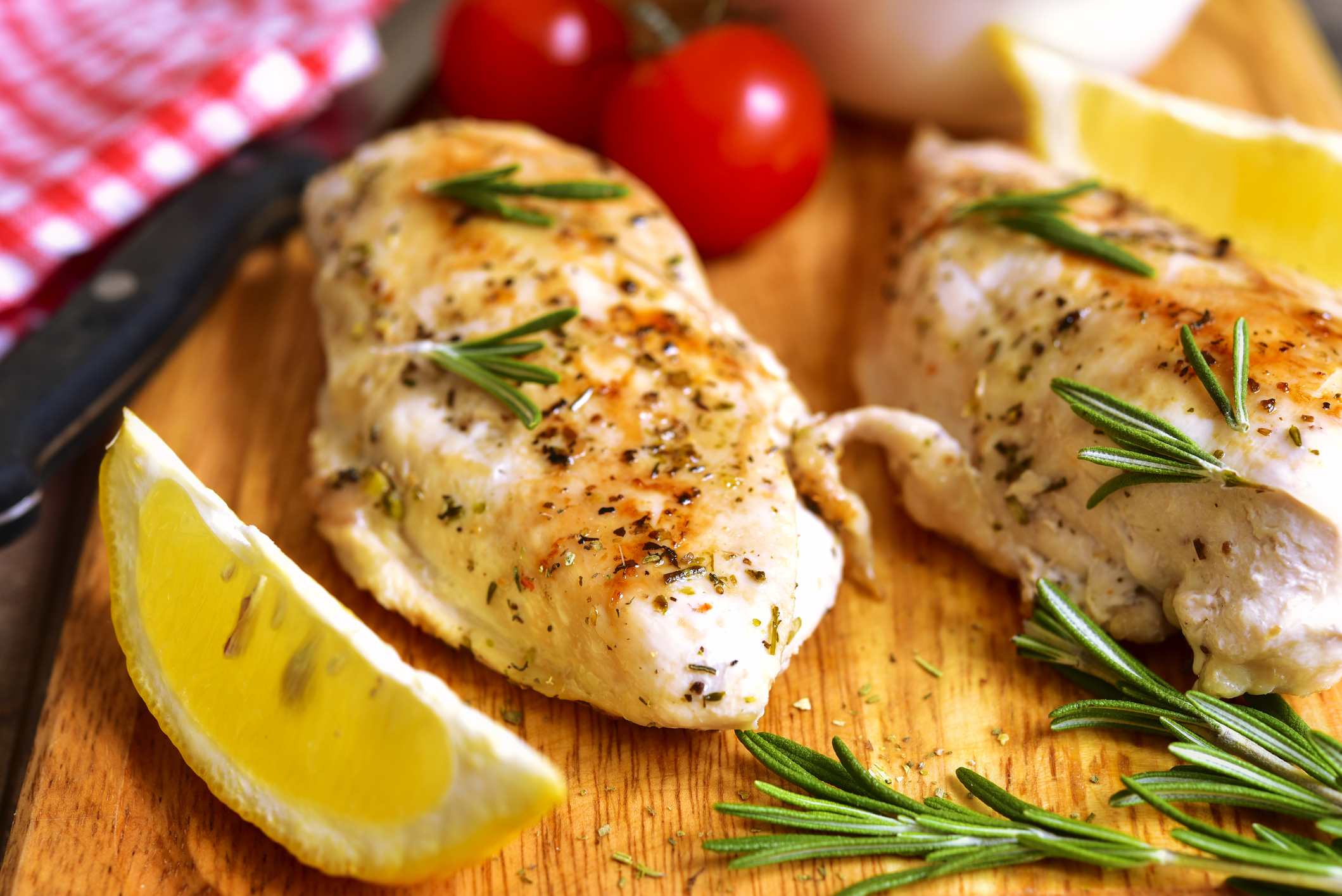 Easy Recipe for Grilled Chicken With Rosemary, Garlic and Lemon